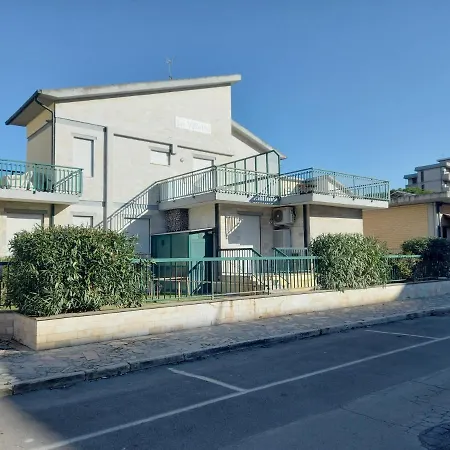 Casa Ester Ex Le Villette 아파트 *